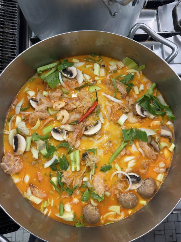 hummersuppe-bisque-hausgemacht-drachenburg